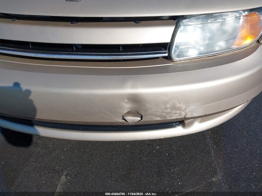 2001 Saturn Lw300 VIN: 1G8JW82R81Y560777 Lot: 43484705