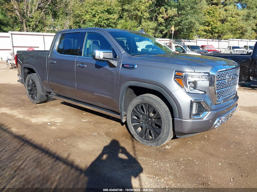 GMC SIERRA 1500 4WD SHORT BOX DENALI