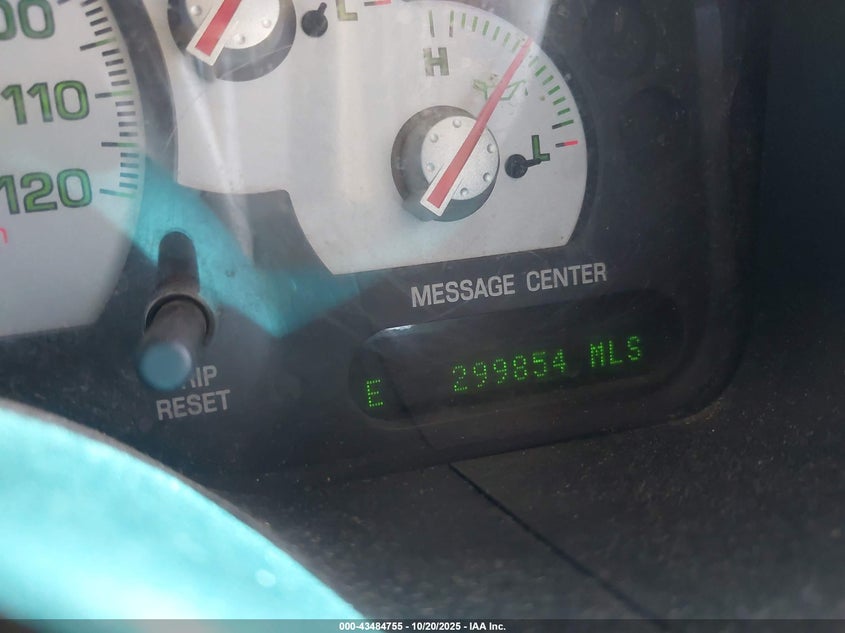 2002 Mercury Mountaineer VIN: 4M2DU86W92ZJ25507 Lot: 43484755