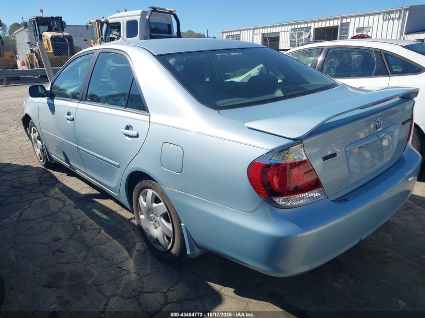 4T1BE30K95U958871 2005 TOYOTA CAMRY photo no. 3
