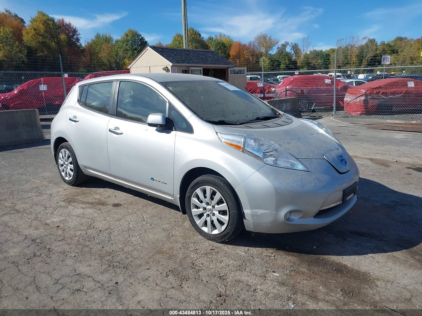 2015 NISSAN LEAF S - 1N4AZ0CP0FC333931