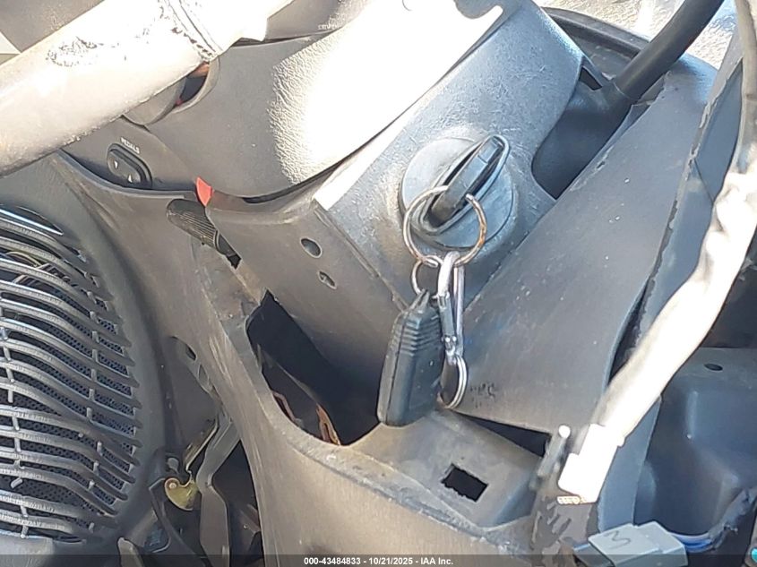 2002 Ford F-150 Lariat/Xlt VIN: 1FTRW07L42KE18073 Lot: 43484833