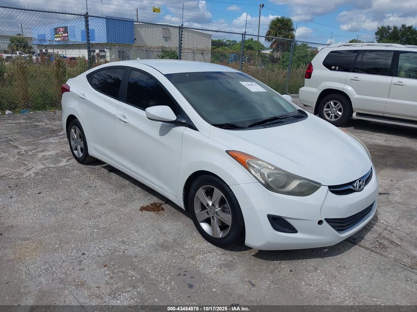 2013 HYUNDAI ELANTRA GLS - 5NPDH4AE3DH352008