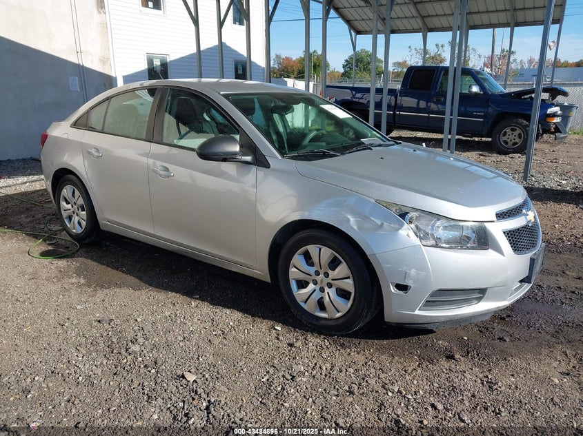 CHEVROLET CRUZE LS AUTO