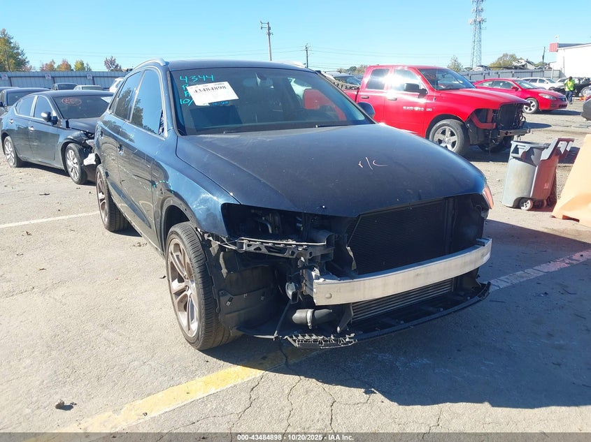 AUDI Q3 2.0T PREMIUM PLUS