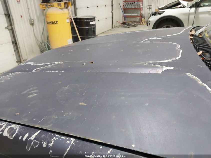 1994 Chevrolet Gmt-400 K1500 VIN: 1GCEK19K4RE258774 Lot: 43484918