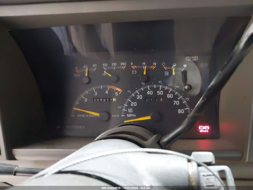 1994 Chevrolet Gmt-400 K1500 VIN: 1GCEK19K4RE258774 Lot: 43484918