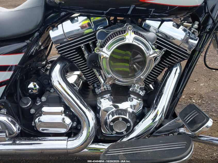 2016 Harley-Davidson Flhx Street Glide VIN: 1HD1KBM10GB687569 Lot: 43484954