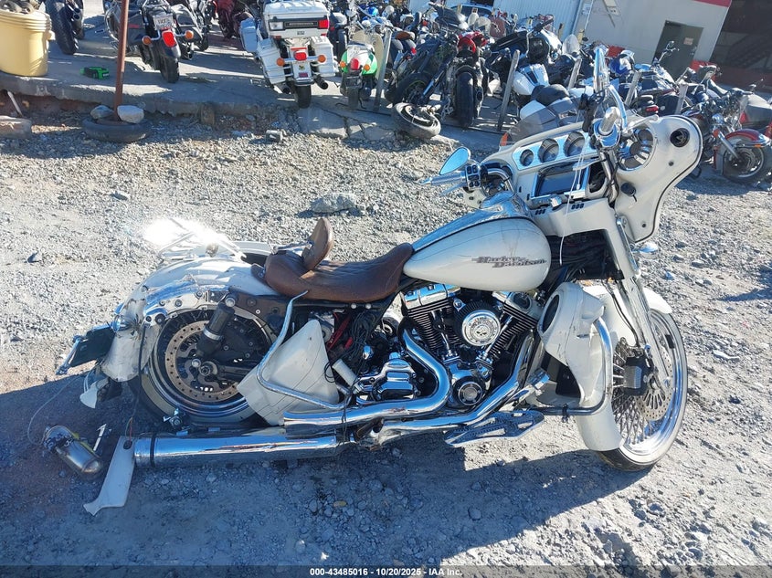 2014 HARLEY-DAVIDSON FLHXS STREET GLIDE SPECIAL 1HD1KRM17EB661718