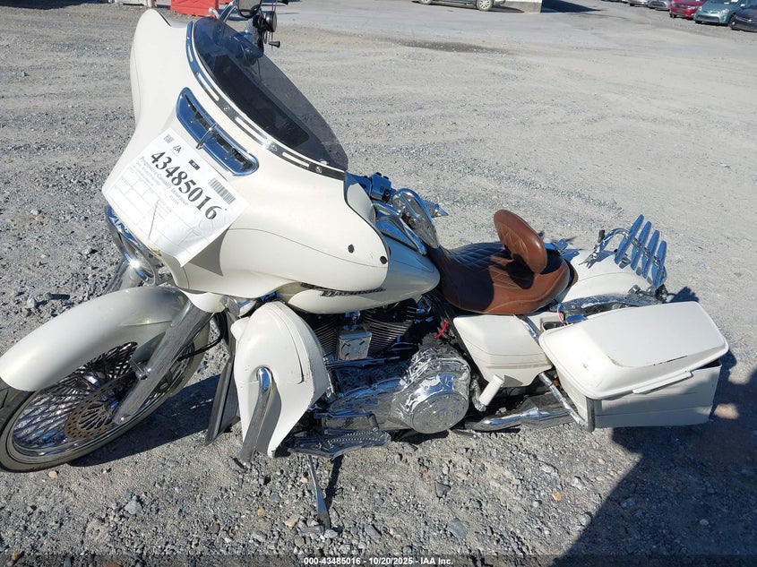 2014 HARLEY-DAVIDSON FLHXS STREET GLIDE SPECIAL 1HD1KRM17EB661718