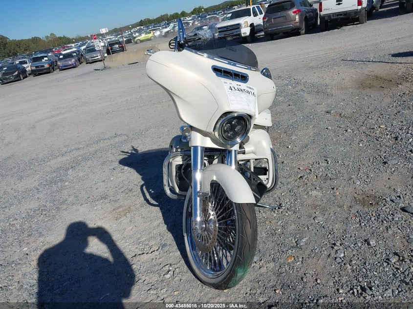 2014 HARLEY-DAVIDSON FLHXS STREET GLIDE SPECIAL 1HD1KRM17EB661718