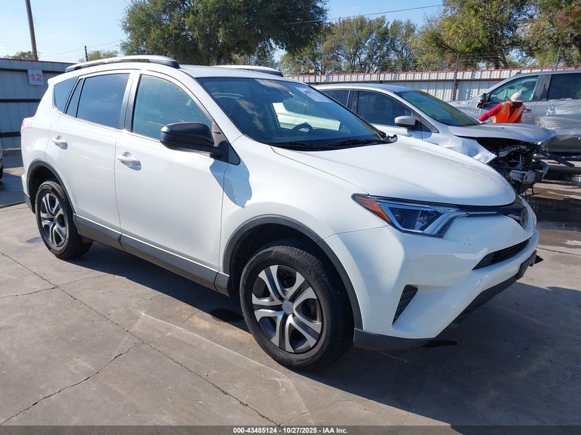 TOYOTA RAV4 LE