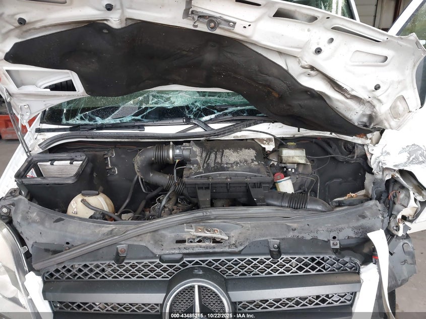 2011 Mercedes-Benz Sprinter 2500 High Roof VIN: WD3PE8CBXB5609642 Lot: 43485215