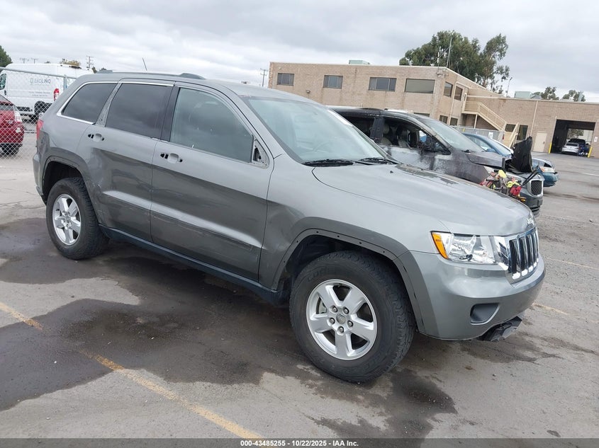 JEEP GRAND CHEROKEE LAREDO