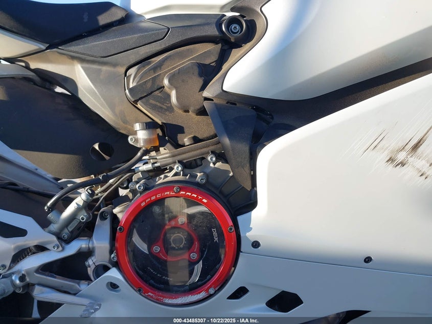 2019 Ducati Superbike 959 Panigale VIN: ZDM14B1W6KB010549 Lot: 43485307