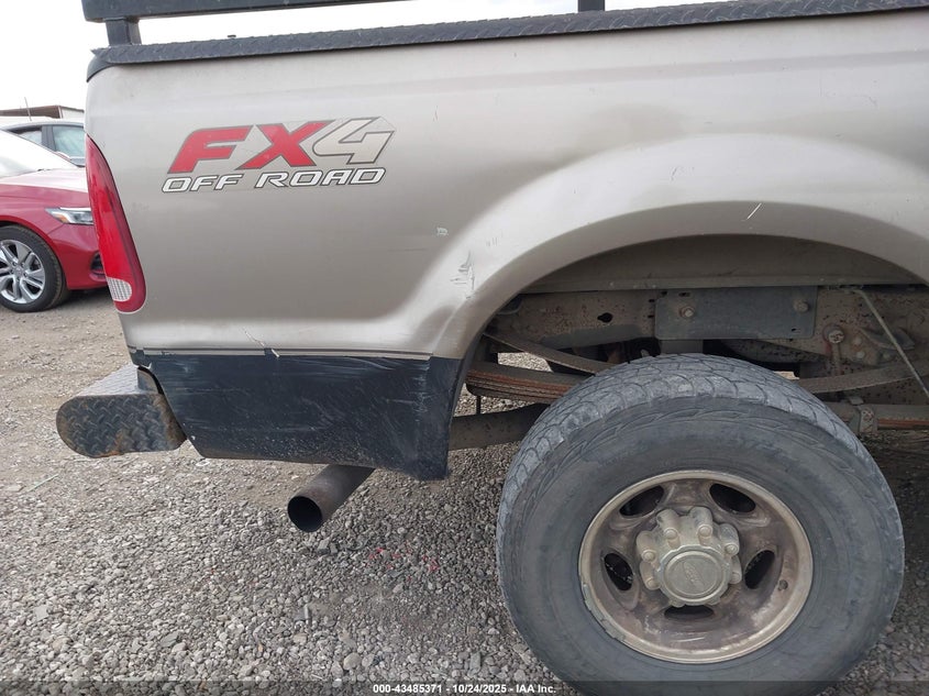 1FTSW31P74EB82812 2004 FORD F350 photo no. 17