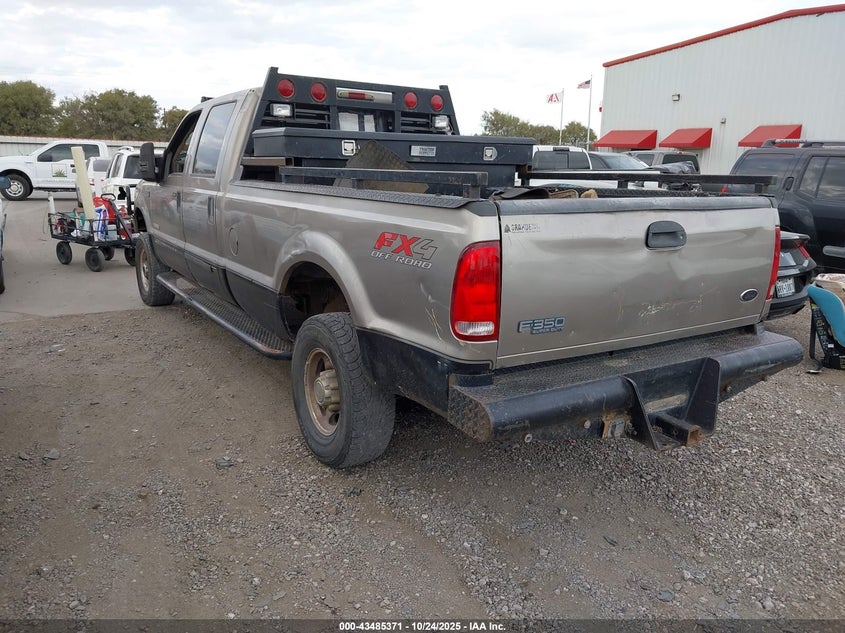 1FTSW31P74EB82812 2004 FORD F350 photo no. 3