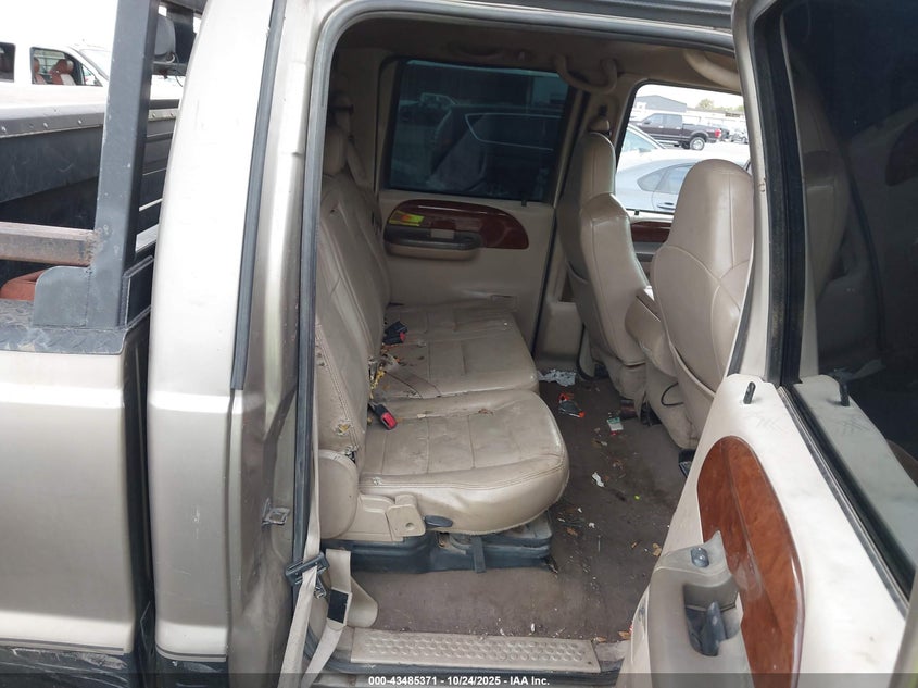 1FTSW31P74EB82812 2004 FORD F350 photo no. 8