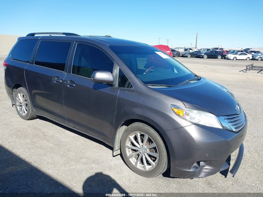 5TDDK3DC7CS034407 2012 Toyota Sienna Limited 7 Passenger auction photo 1
