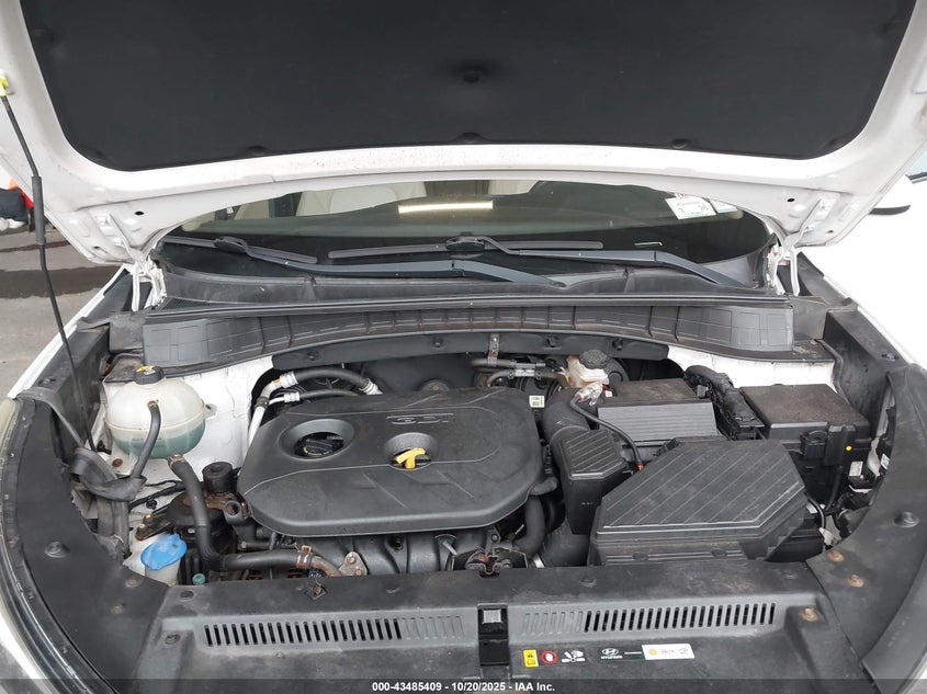 2017 HYUNDAI TUCSON SE KM8J3CA46HU266668