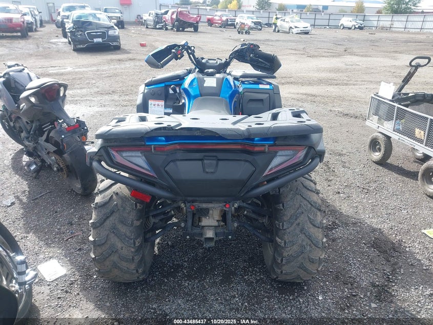 VIN: LCELDUZAXM6015029 2021 CF MOTO CFORCE 600
