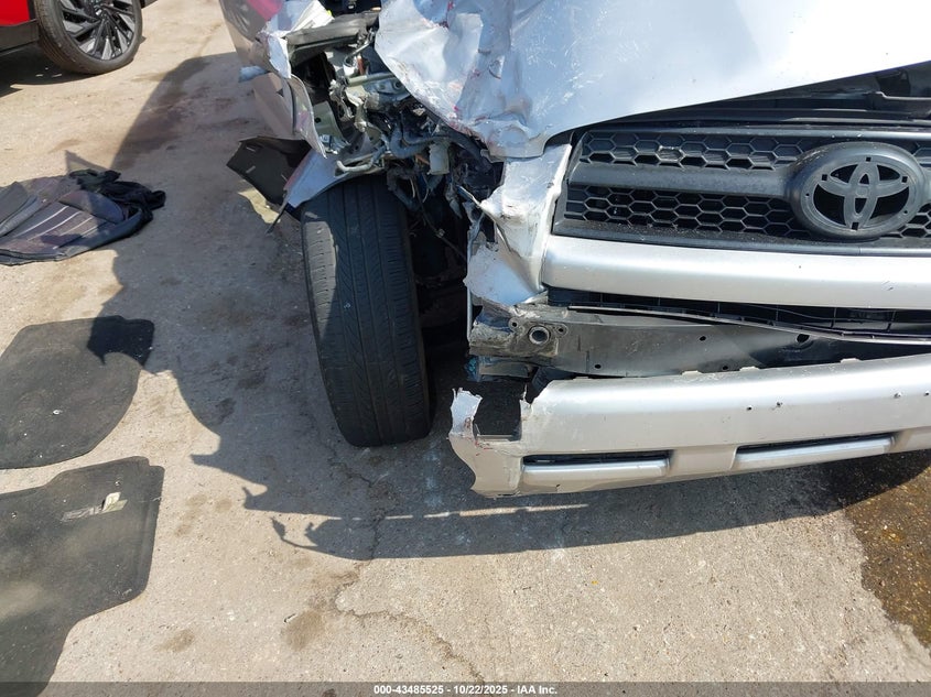 2009 Toyota Rav4 Sport V6 VIN: JTMZK32VX9D001240 Lot: 43485525