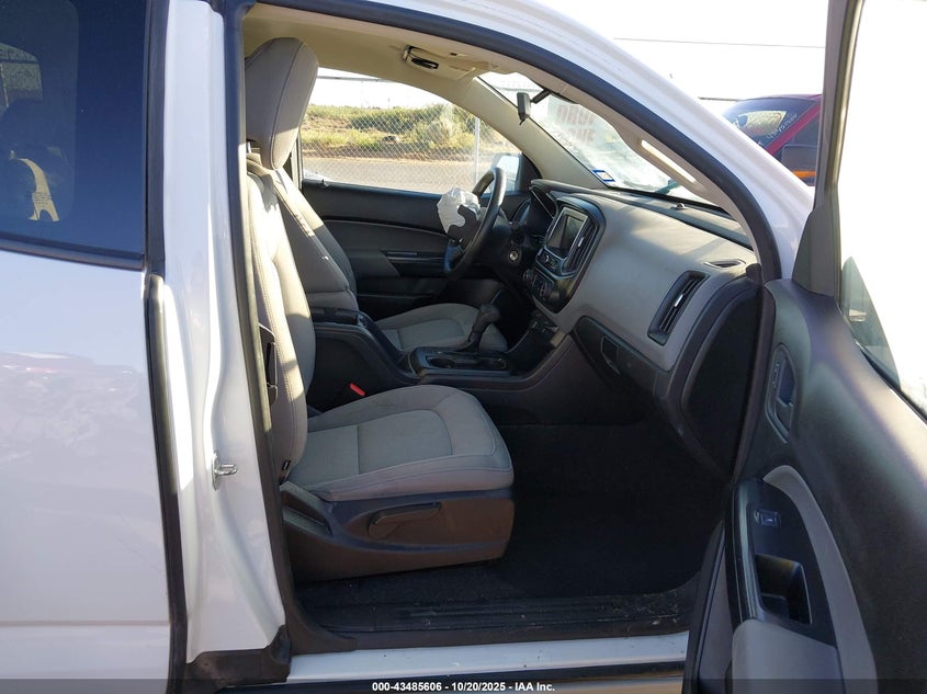 1GCHSBEA0M1118107 2021 CHEVROLET COLORADO photo no. 5