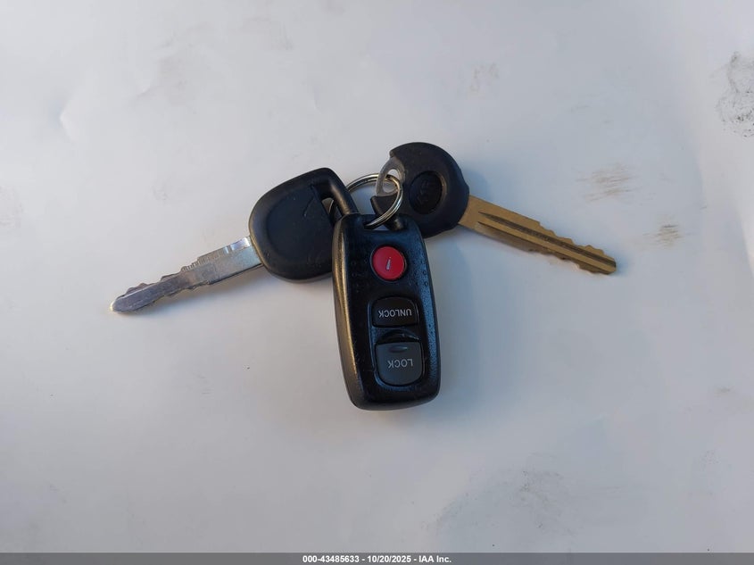 2005 Mazda Mazda3 I VIN: JM1BK12F251250660 Lot: 43485633