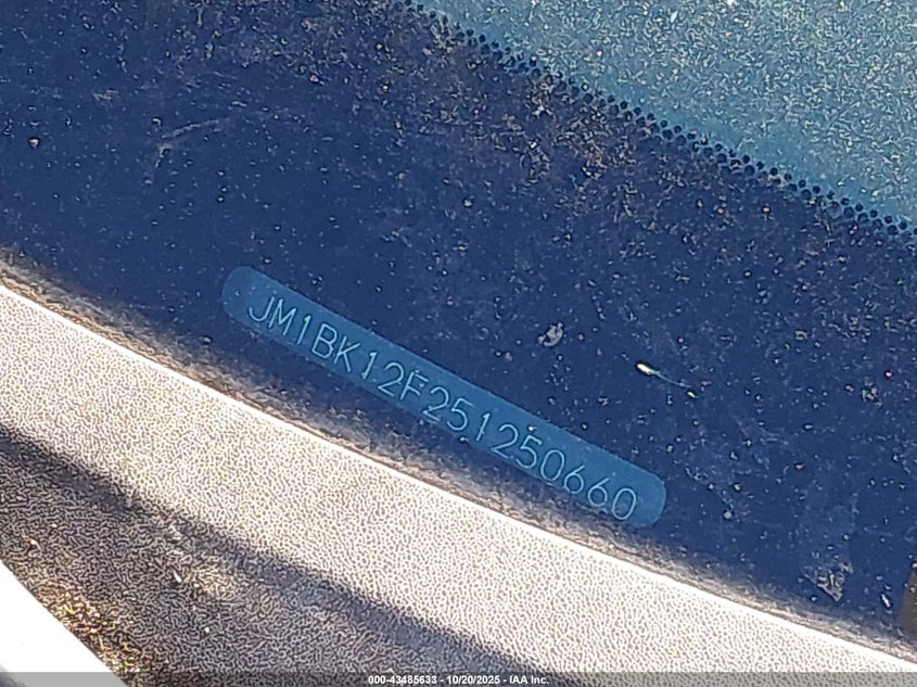 2005 Mazda Mazda3 I VIN: JM1BK12F251250660 Lot: 43485633