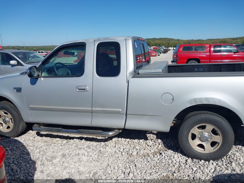 2001 Ford F-150 Lariat/Xl/Xlt VIN: 1FTRX17W71KA12560 Lot: 43485782