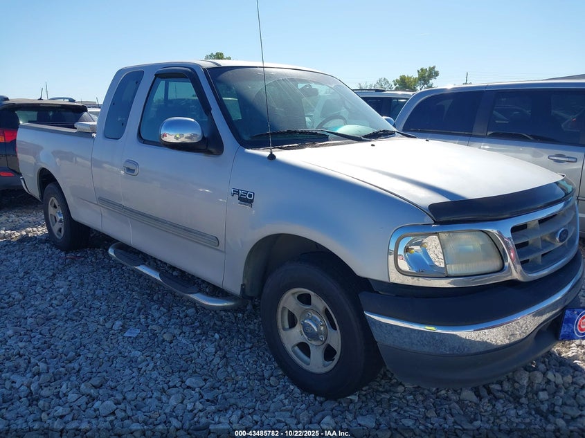 1FTRX17W71KA12560 2001 Ford F-150 Lariat/Xl/Xlt auction photo 1