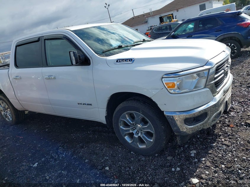 RAM 1500 BIG HORN 4X4 5 7 BOX