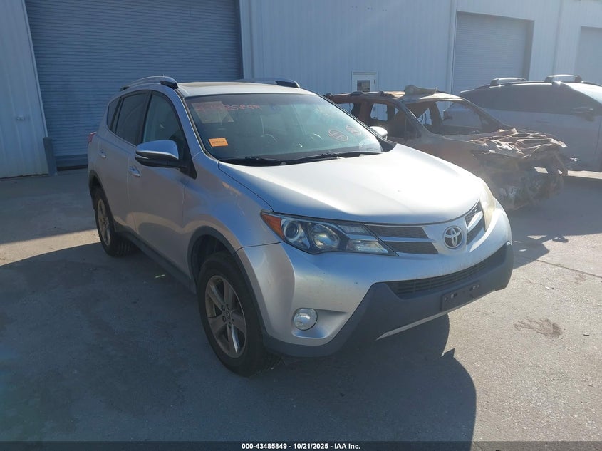 TOYOTA RAV4 XLE