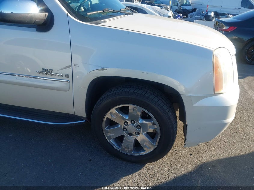 2008 GMC Yukon Slt VIN: 1GKFC13J38R230090 Lot: 43485961