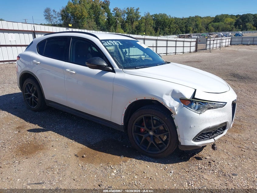 ALFA ROMEO STELVIO RWD