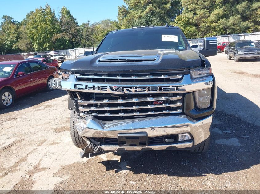 2022 Chevrolet Silverado 3500Hd 4Wd Standard Bed Ltz VIN: 1GC4YUEY4NF153873 Lot: 43486106