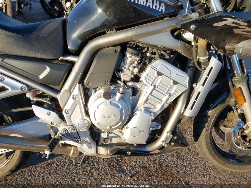 2001 YAMAHA FZS10 JYARN07EX1A002064