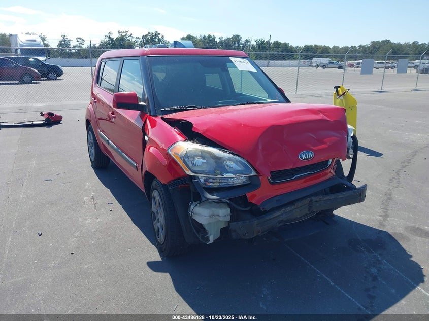 2013 KIA SOUL - KNDJT2A55D7593143