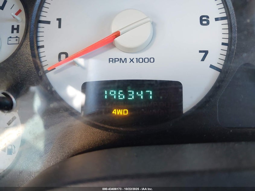 2005 Dodge Ram 1500 Slt/Laramie VIN: 1D7HU18D55S286823 Lot: 43486173