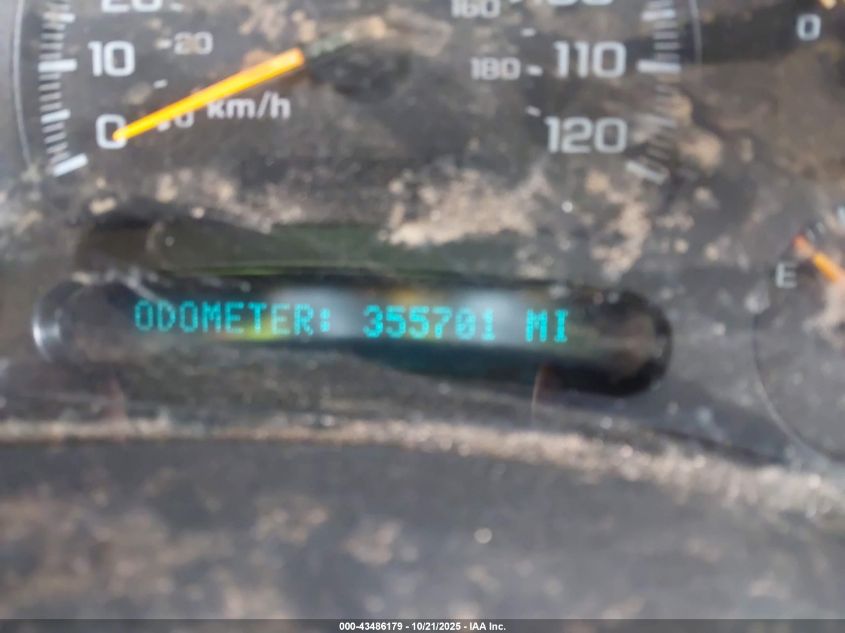 2004 GMC Yukon Slt VIN: 1GKEC13Z74J307795 Lot: 43486179