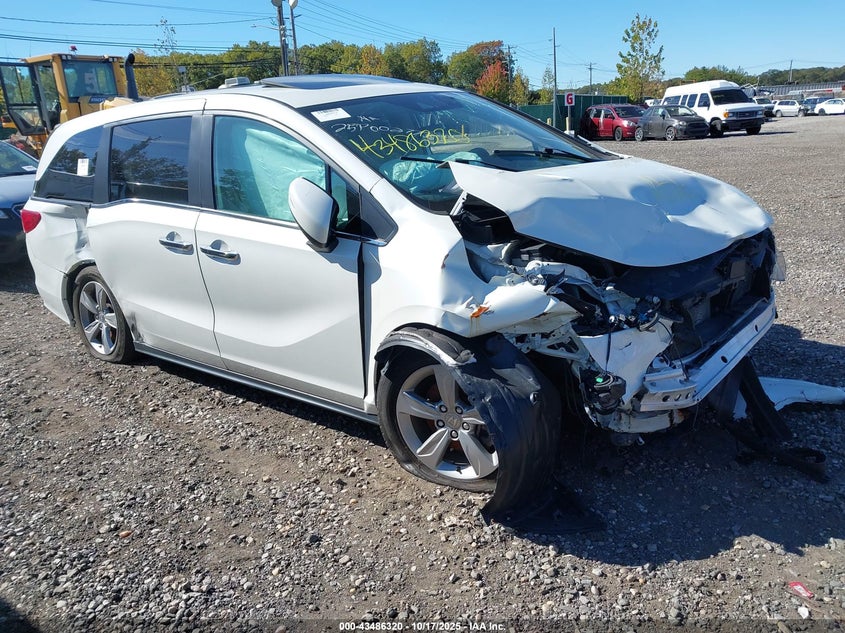 2018 HONDA ODYSSEY EX-L - 5FNRL6H73JB010978