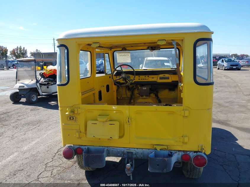 1972 Toyota Land Cruis VIN: FJ40127160 Lot: 43486507