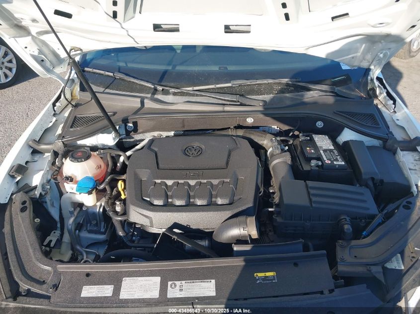 2018 Volkswagen Passat 2.0T R-Line/2.0T S VIN: 1VWAA7A35JC022477 Lot: 43486543