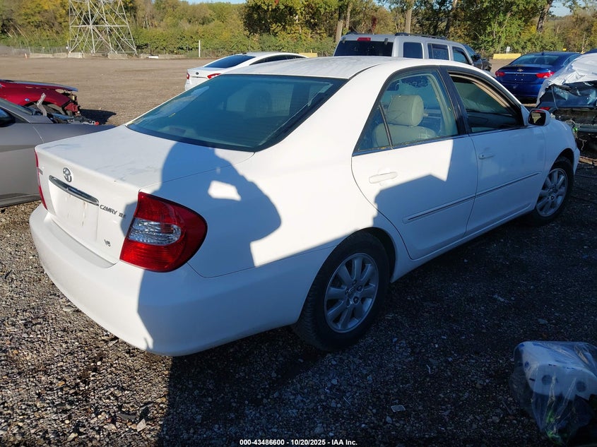 JTDBF30KX30098355 2003 TOYOTA CAMRY photo no. 4