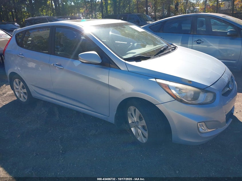 HYUNDAI ACCENT SE