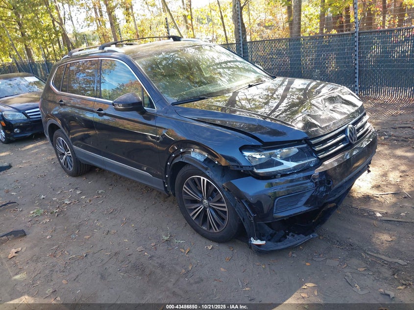 2018 VOLKSWAGEN TIGUAN 2.0T SE/2.0T SEL - 3VV2B7AX5JM212741