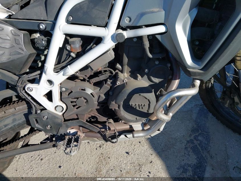 2017 BMW F800 Gs Adventure VIN: WB10B6506HZ662708 Lot: 43486865