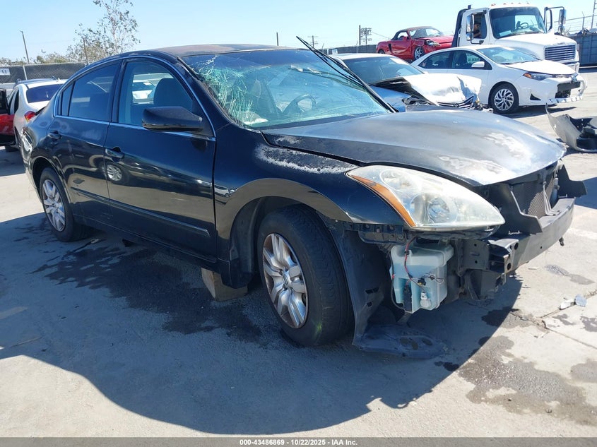 NISSAN ALTIMA 2.5 S