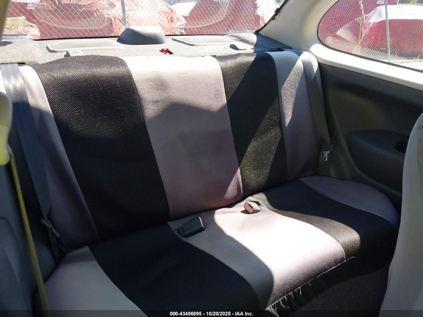 2000 Toyota Echo VIN: JTDAT1237Y0097945 Lot: 43486895