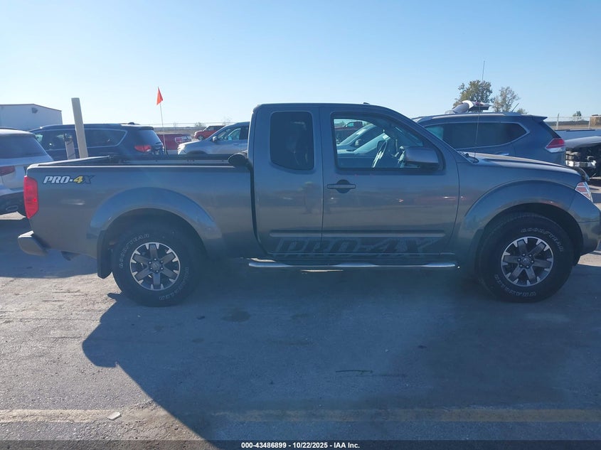 2016 NISSAN FRONTIER PRO-4X 1N6AD0CWXGN776915